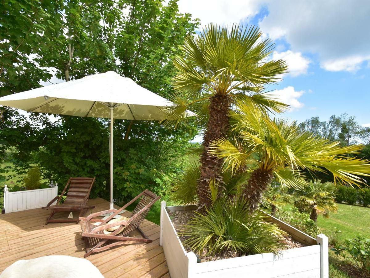 Superb Holiday Home Near The Beach Quinéville Εξωτερικό φωτογραφία